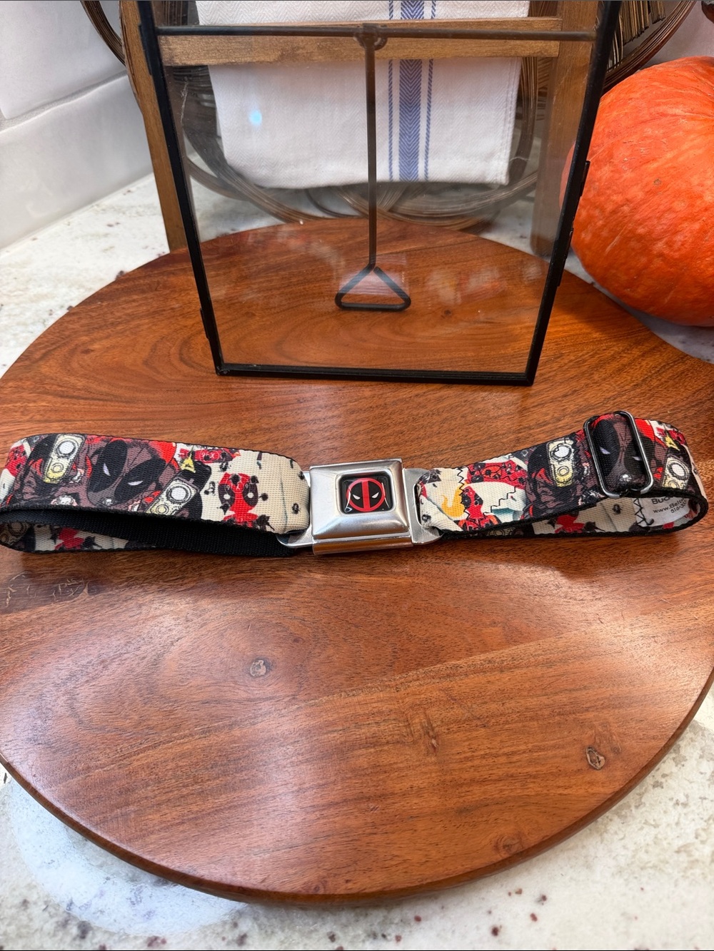 Buckle Down Deadpool Seatbelt Belt - Red/Black Comic Print